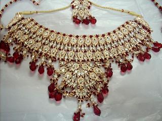 Manufacturers Exporters and Wholesale Suppliers of Imitation Necklace Set Mumbai Maharashtra